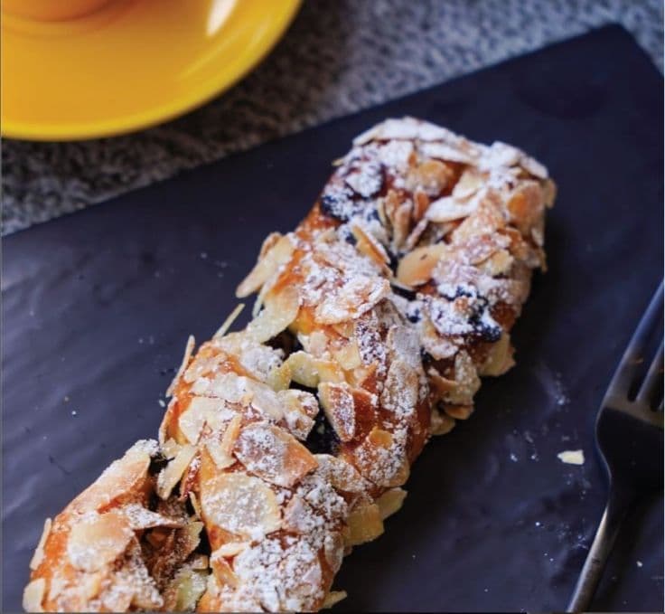 Regular Chocolate Almond Torsade