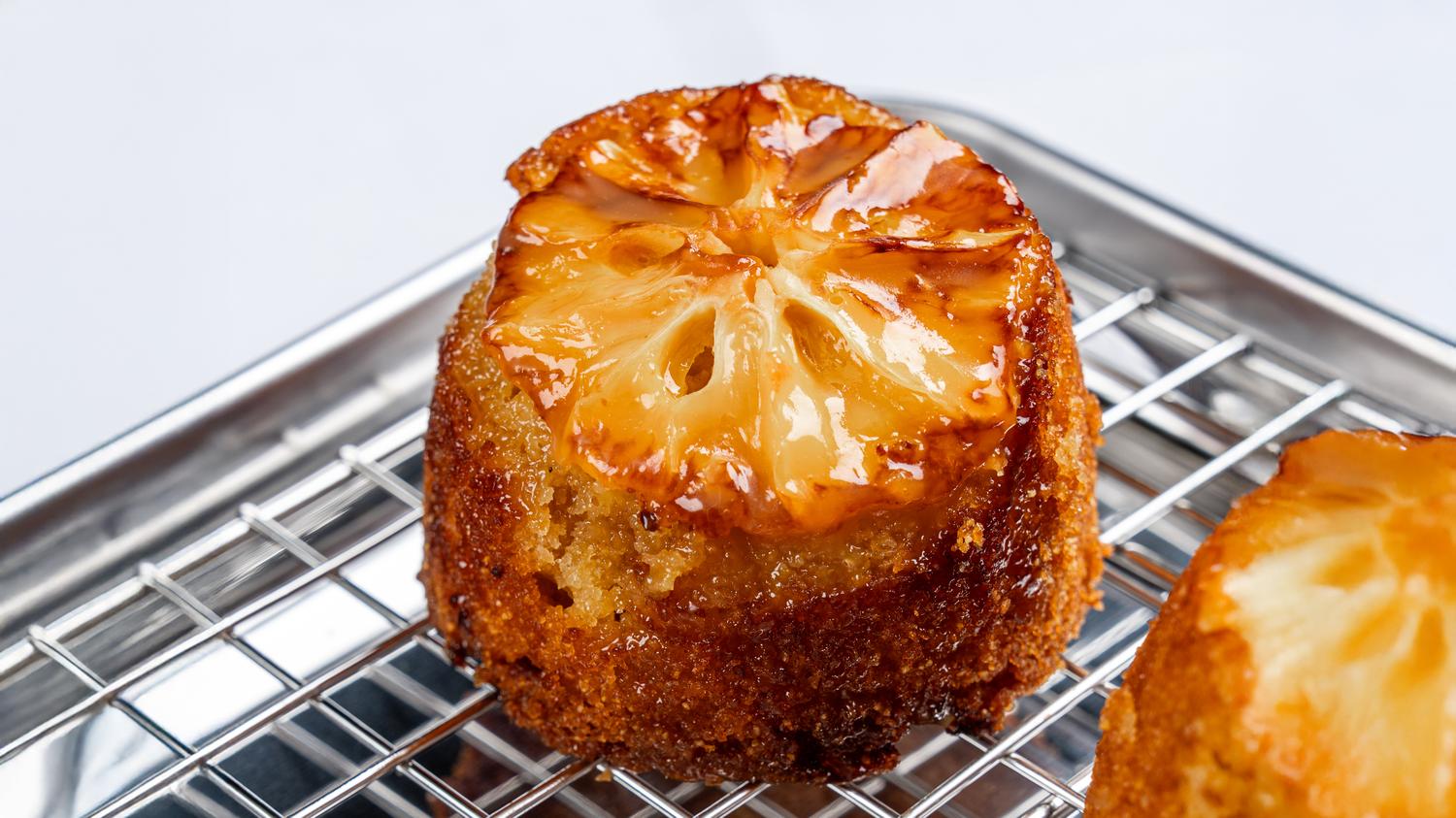 Orange polenta cake