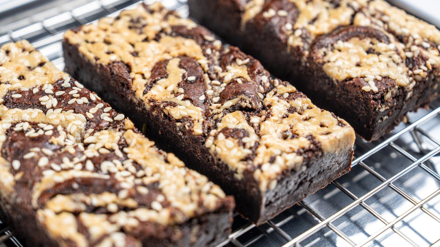 Vegan chocolate & tahini brownie with sea salt