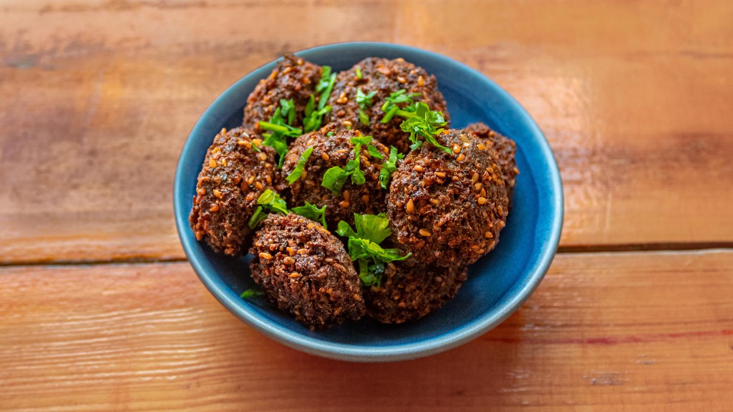Falafels [8 Balls]