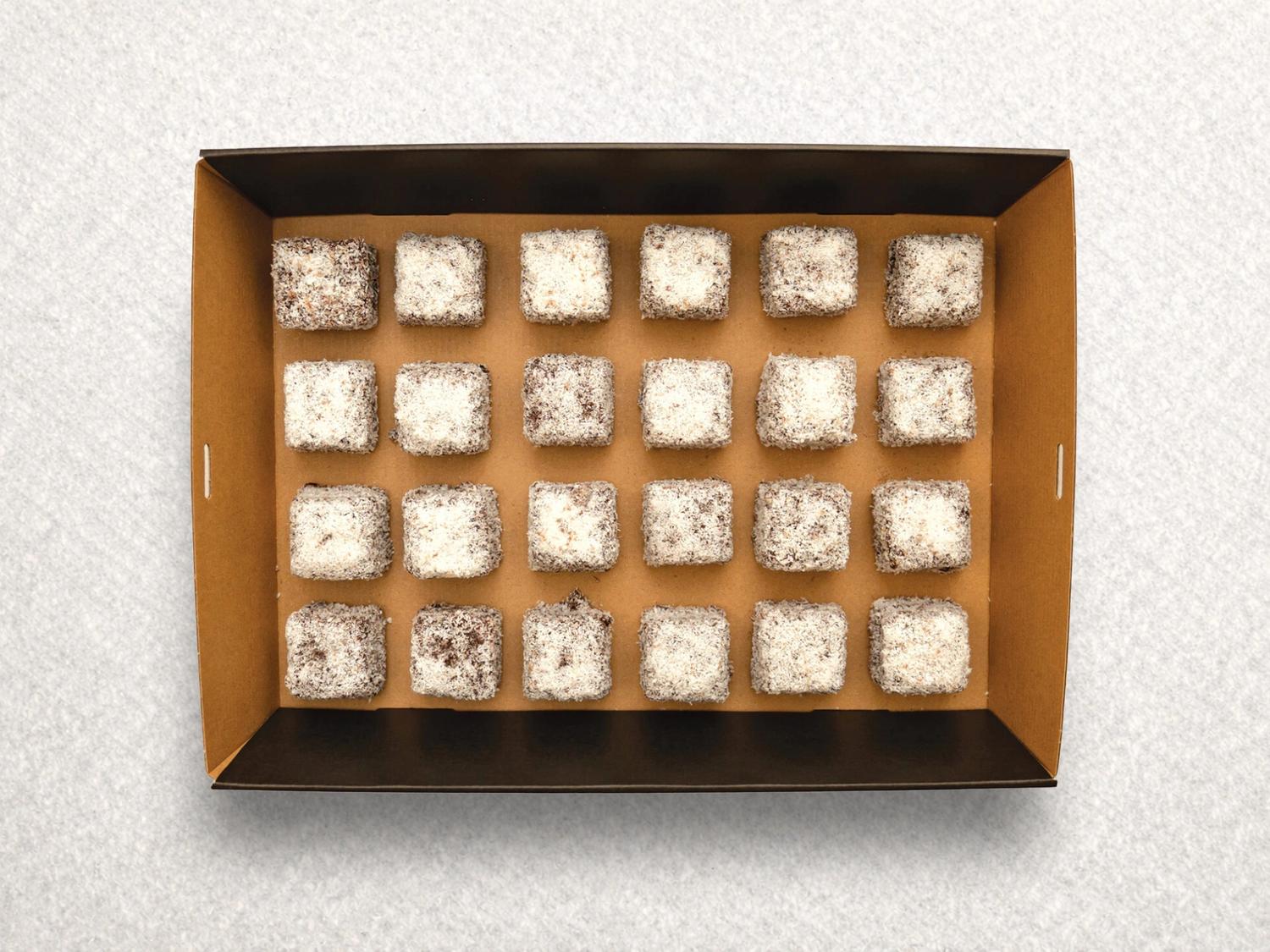 Premium Mini Lamingtons Box