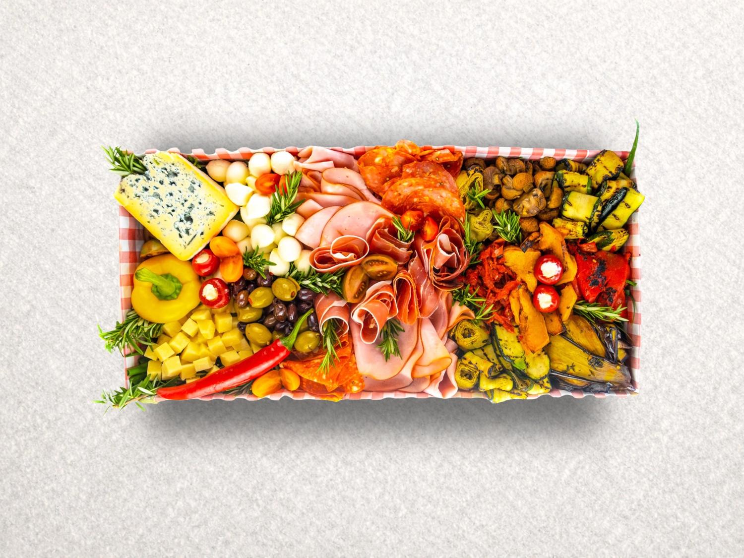 Classic Antipasto Platter 