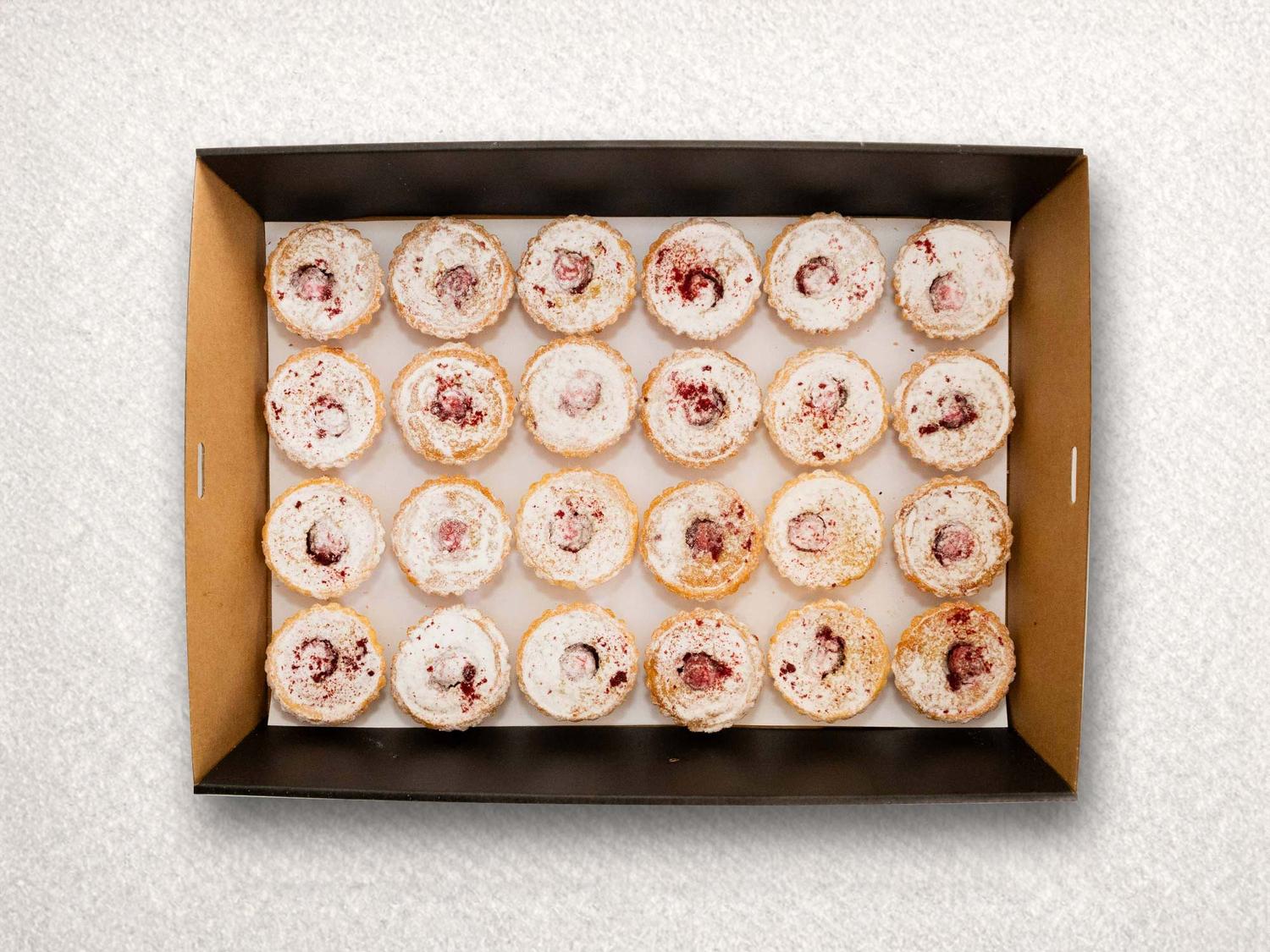 Mini Cherry Tart Box