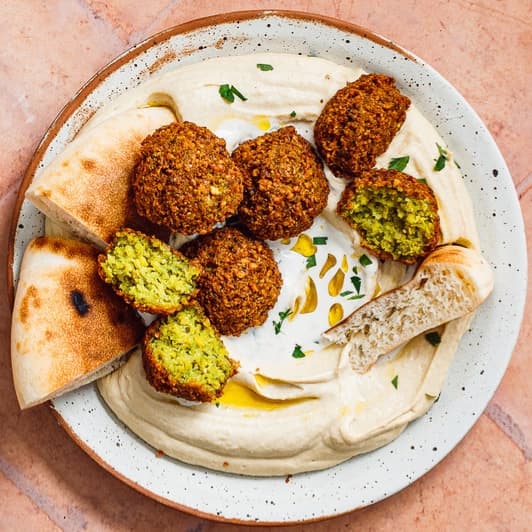 Hummus & Falafel Plate