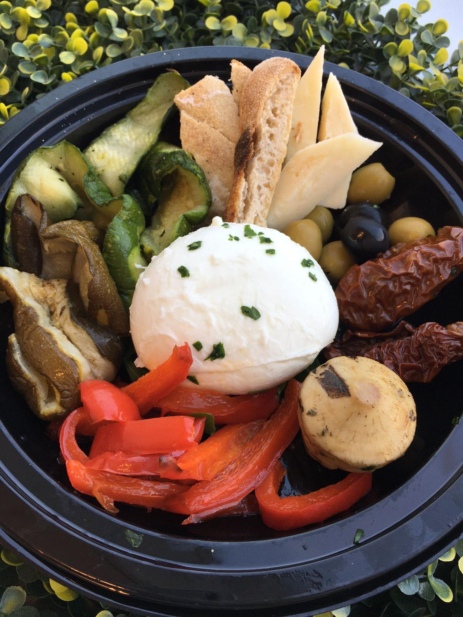 Vegetarian Mix Italian Platter 