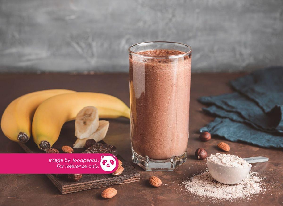Chocolate Banana Yogurt Smoothie