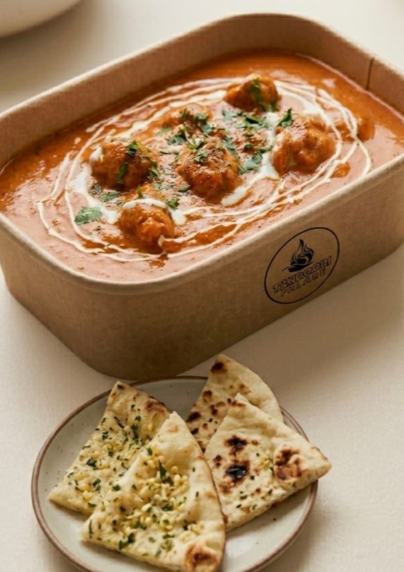 Butter Chicken With Garlic Naan or Plain Naan