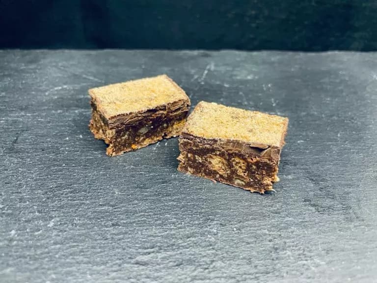 Vegan Ginger Crunch Bite