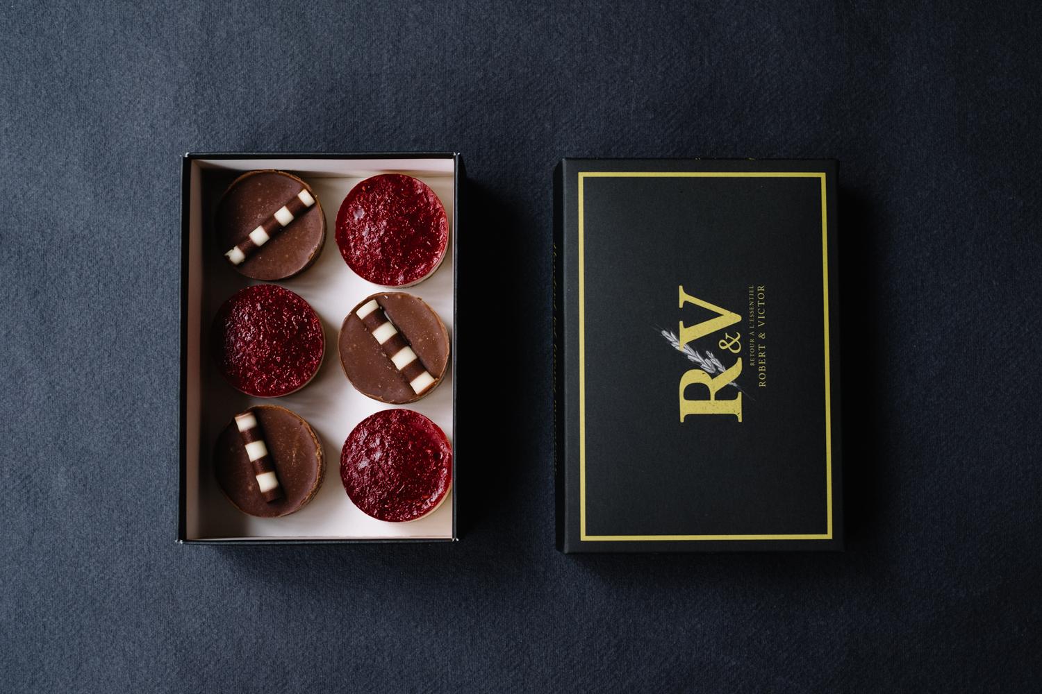 Raspberry & Chocolate Mini Cheesecakes