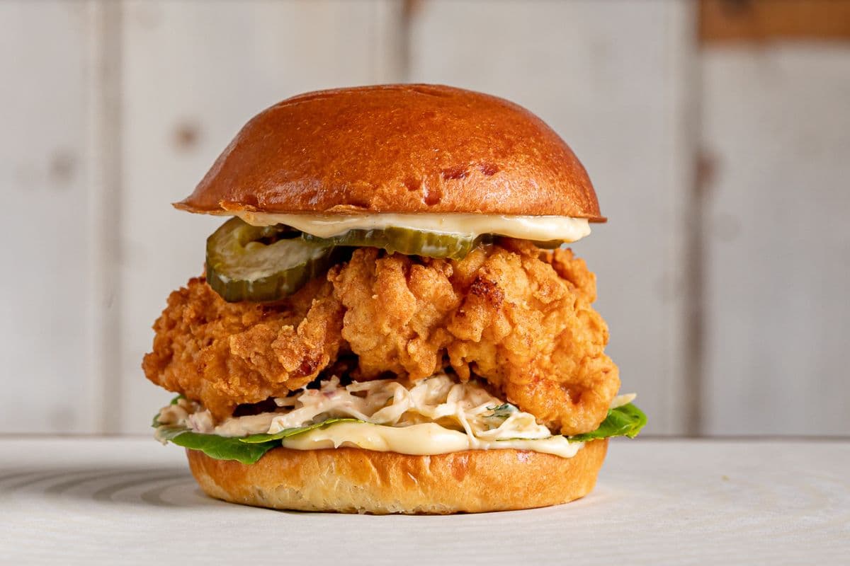 "Hot Chic" Chicken Burger