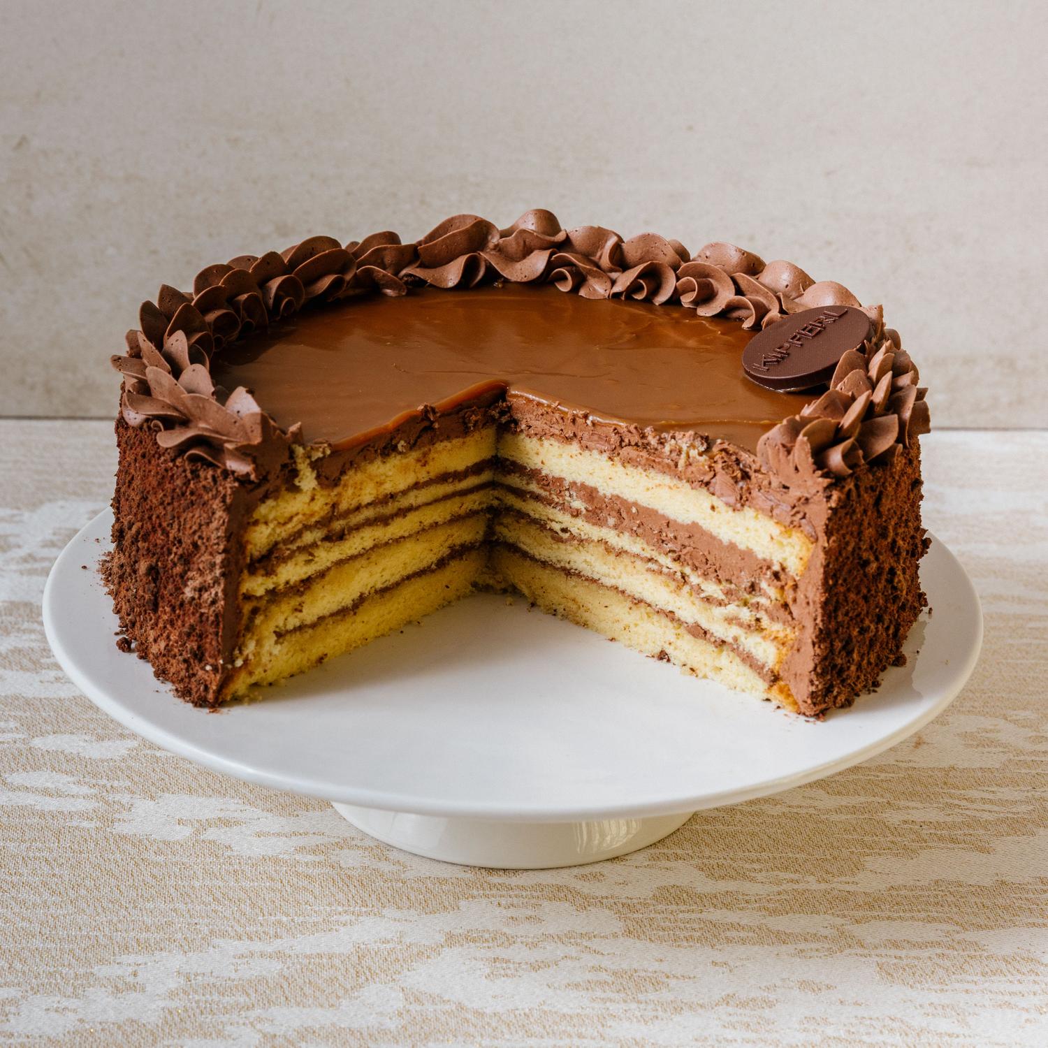 Dobos Torte - Caramel Cake 