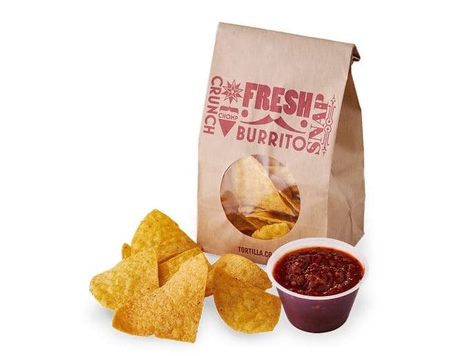 Tortilla Chips with Salsa Roja
