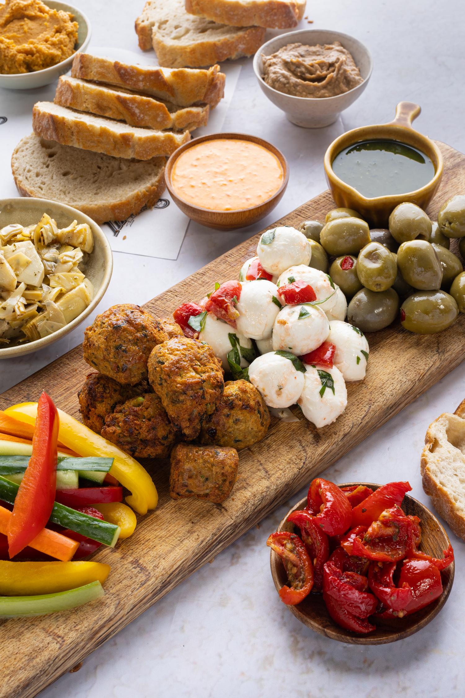 Large Vegetarian Mezza platter 
