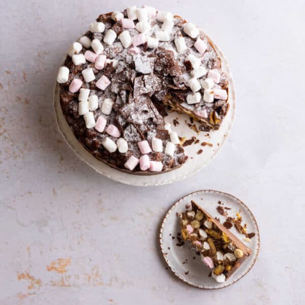 Large Rocky Road Cake 