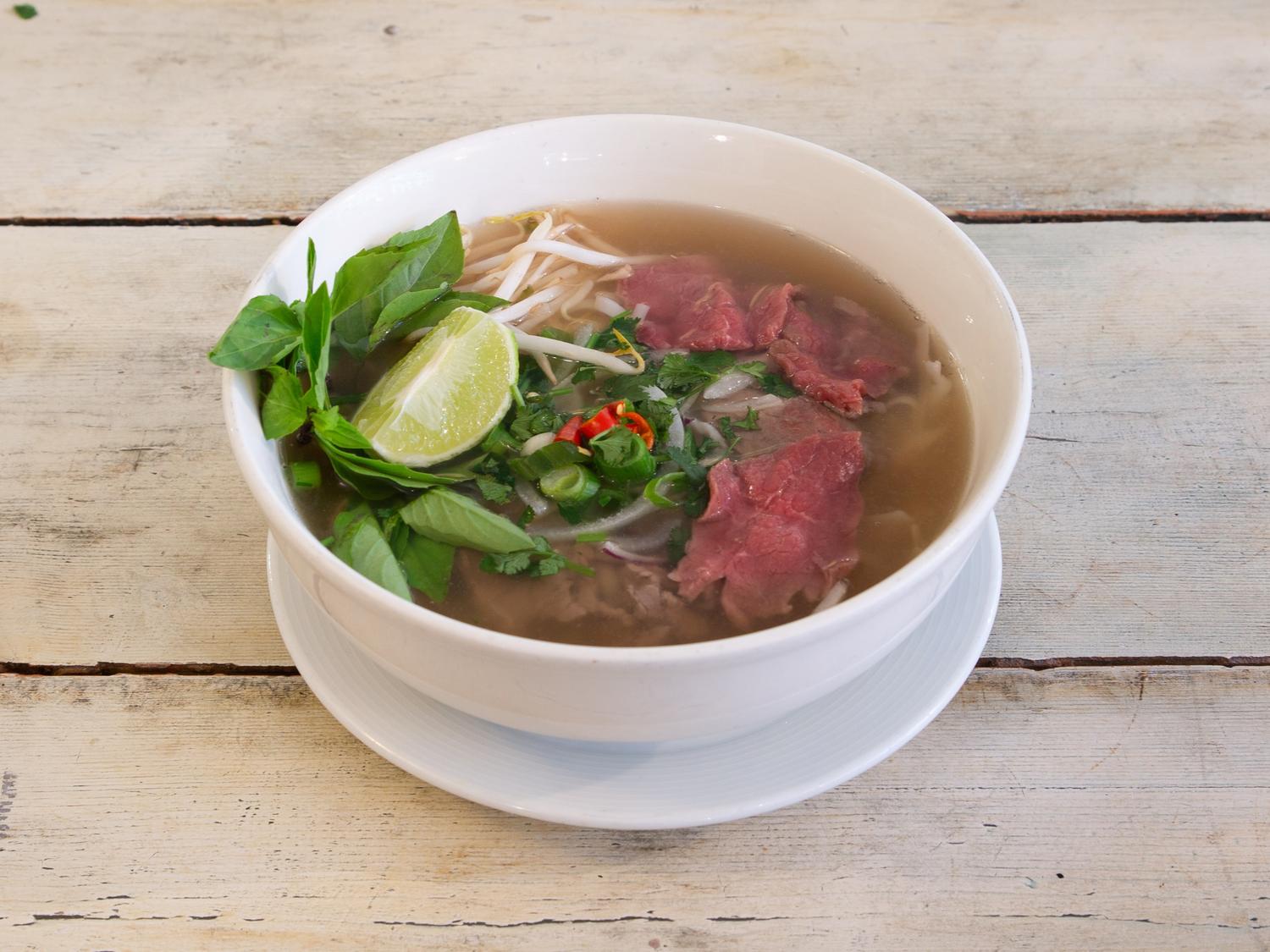 Pho Noodle Soup - Rare Beef