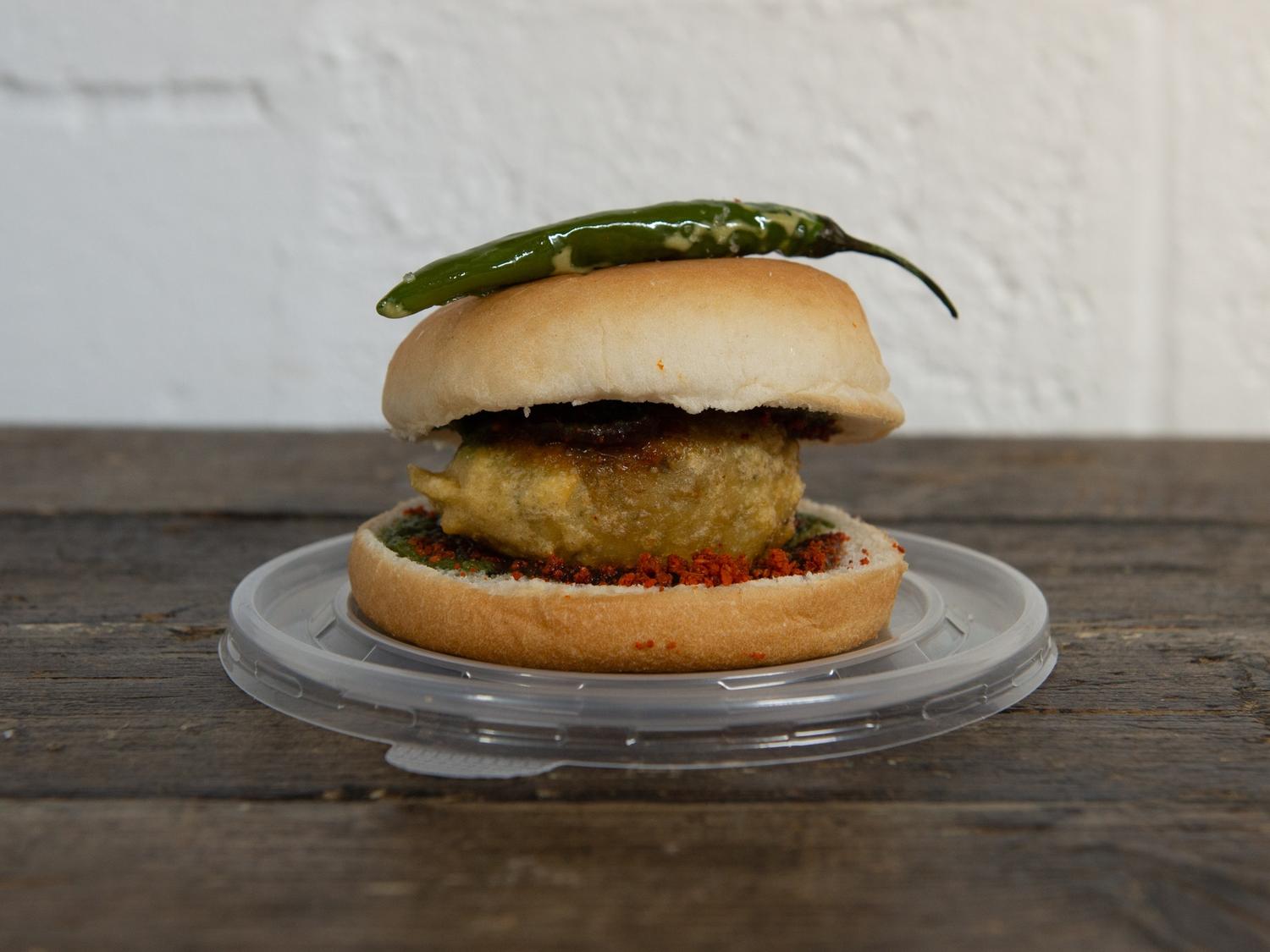 Chowpatty Vada Paav
