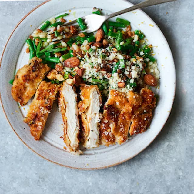 Breaded Chicken with Spelt, Green Beans & Parmesan