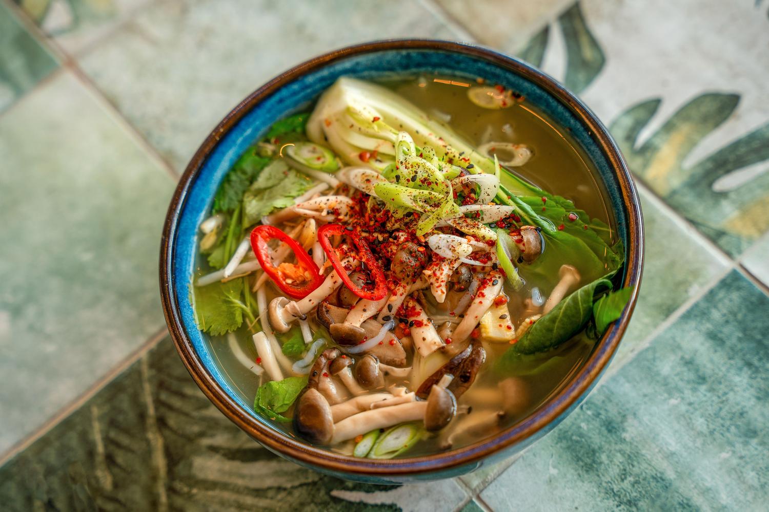 Hot*** The Nutbutter Pho