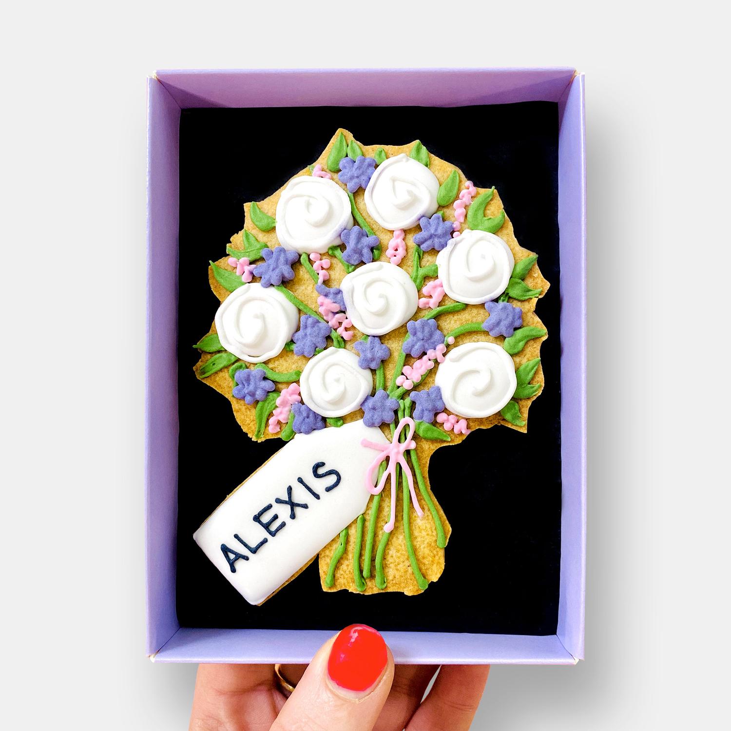 Personalised Floral Bouquet Cookie