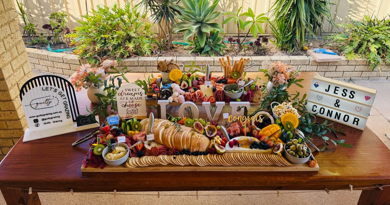 Go to Graze Grazing Table (Per Metre)