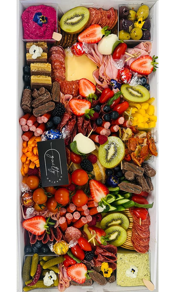 Guilty Gourmet Large Box (56 cm)