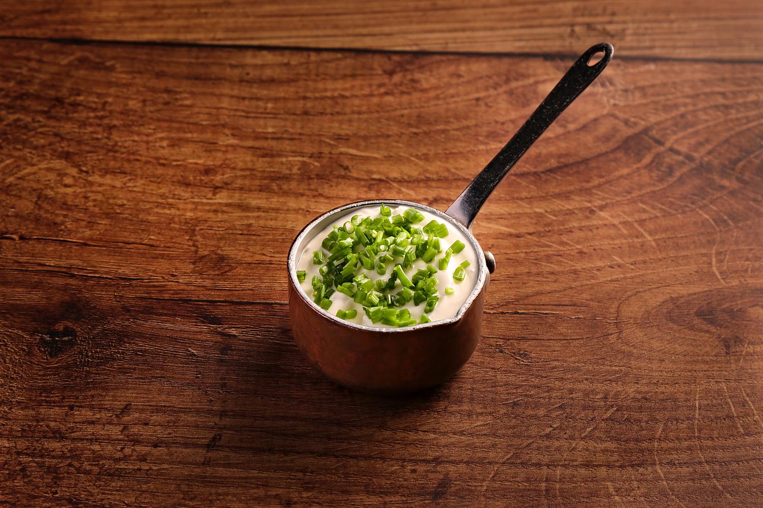 Garlic-Chives Sauce