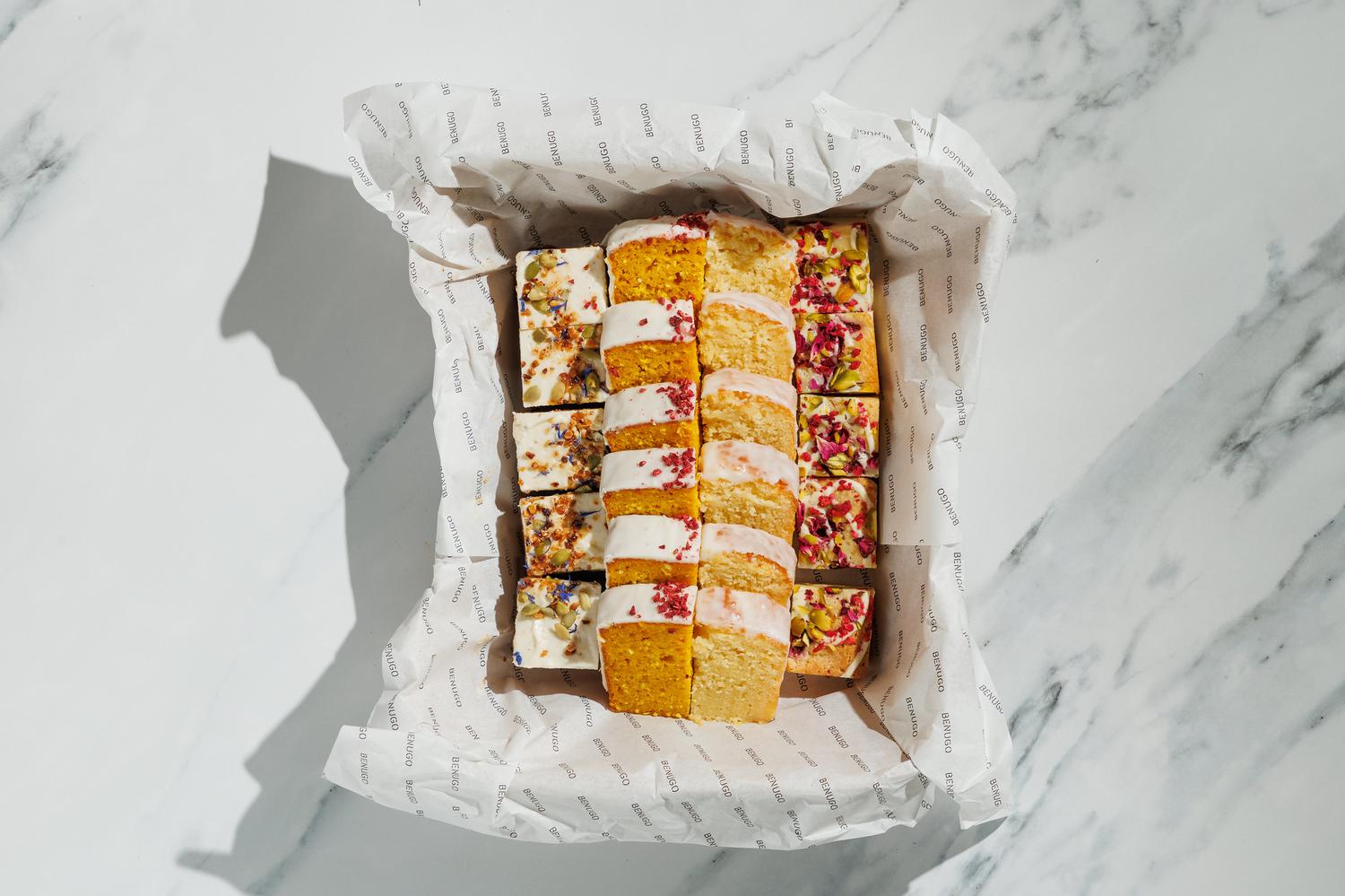 Seasonal Cake Box