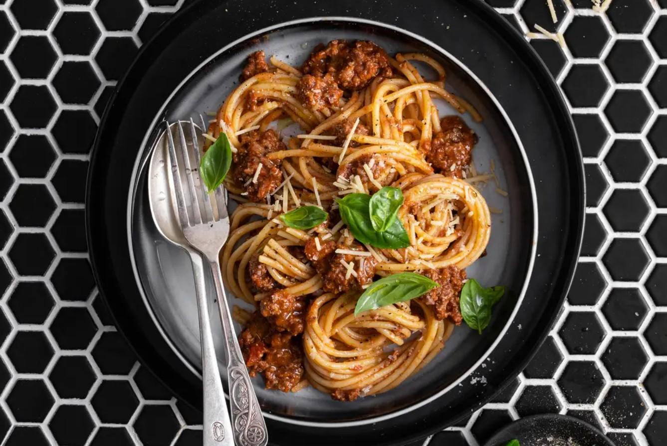 Nonna's Spaghetti Bolognese