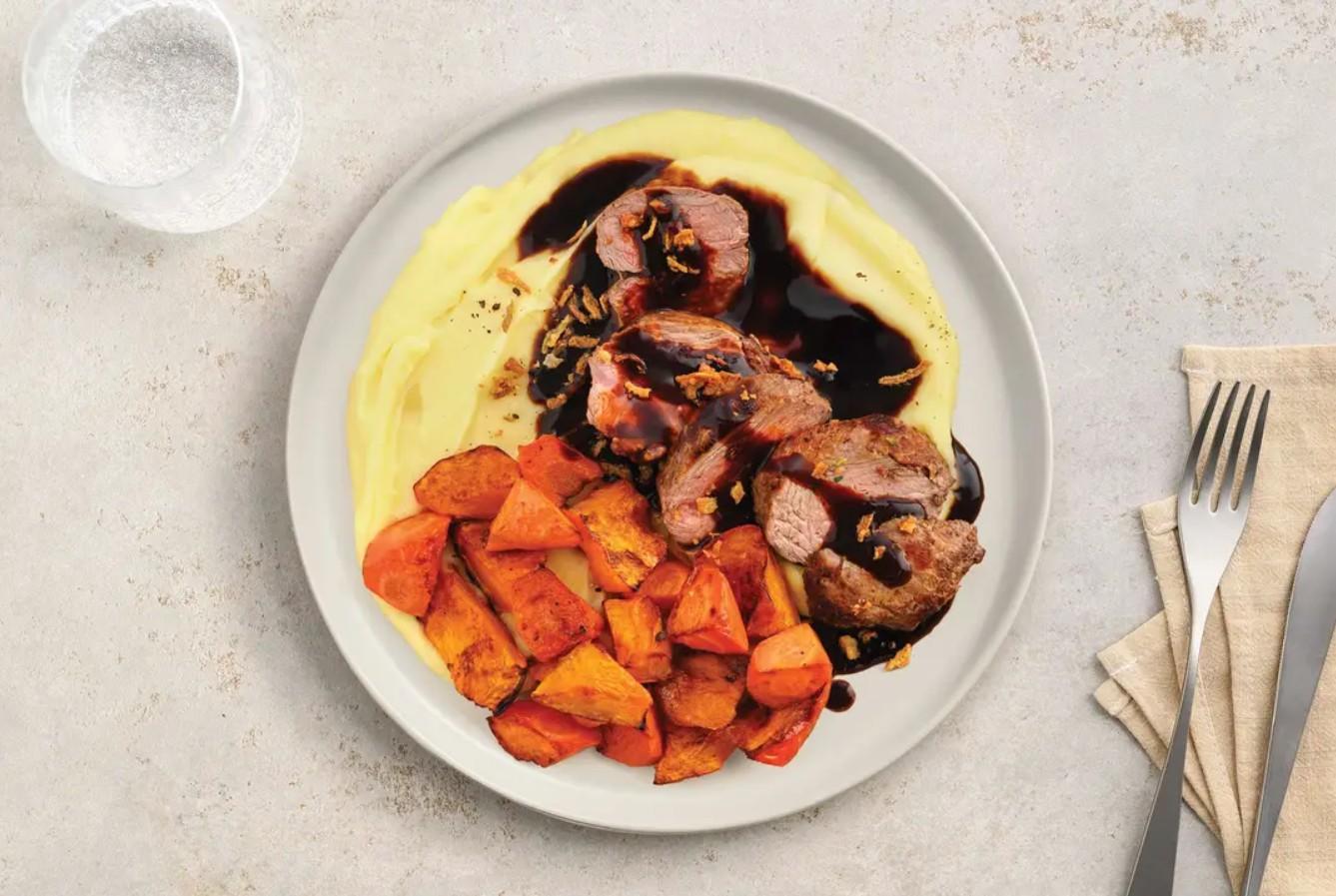 Roast Lamb & Veg with Mint Gravy