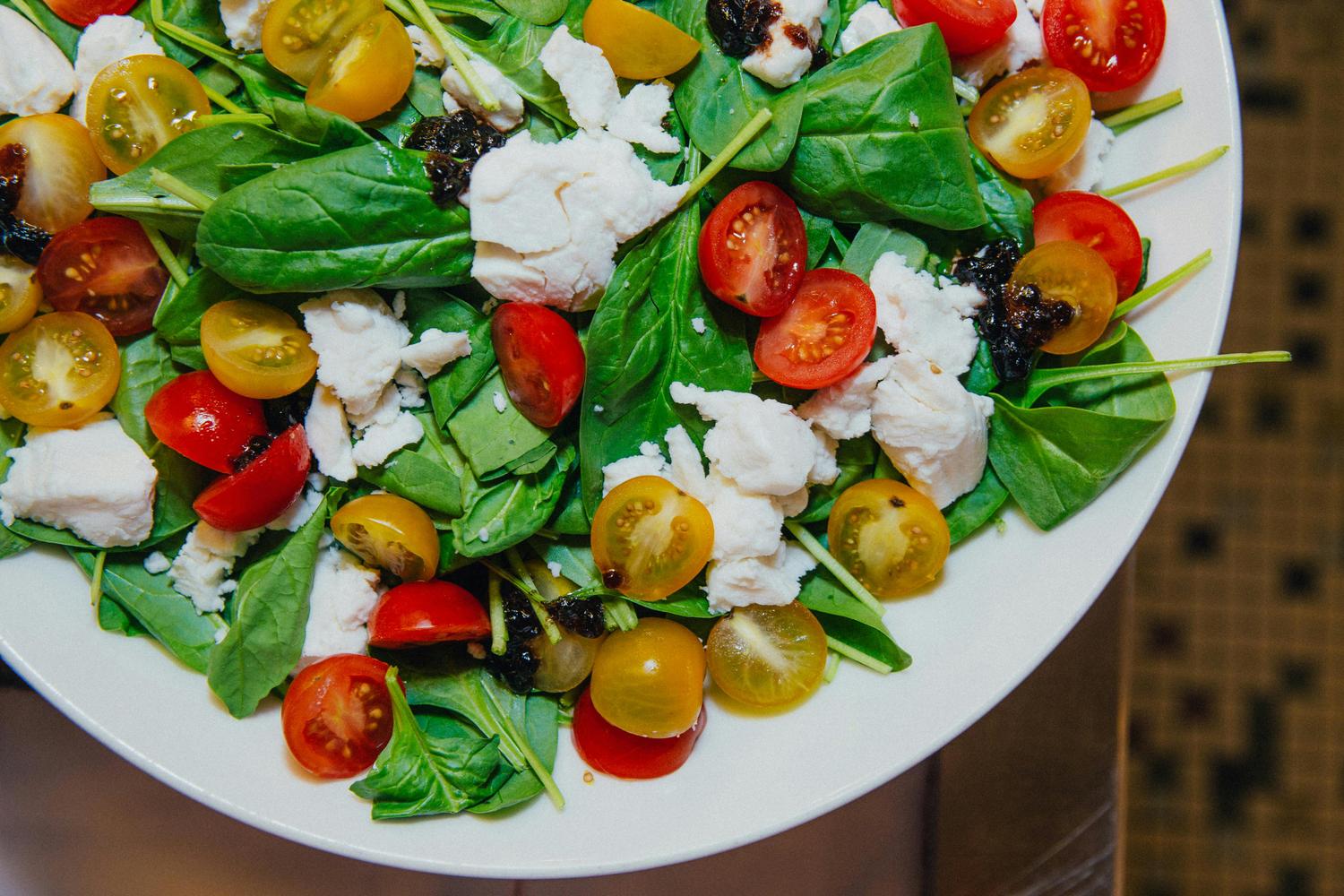 Italian salad with mozzarella - Vegetarian
