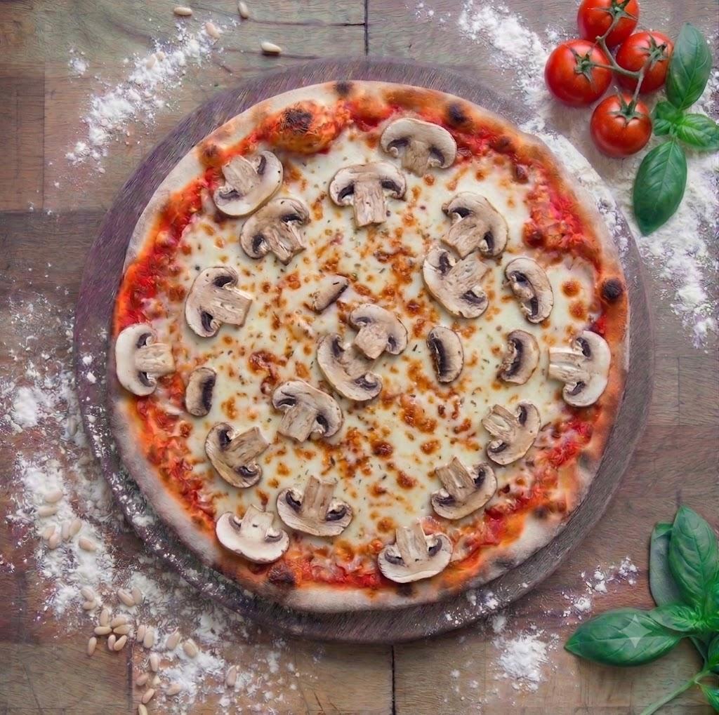 Pizza Funghi