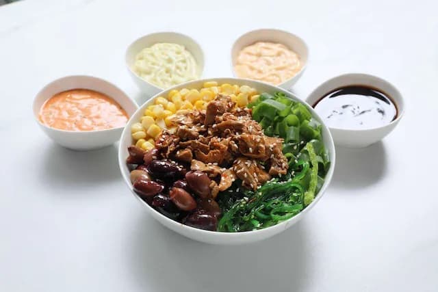 Vegan Tuna Poke Bowl
