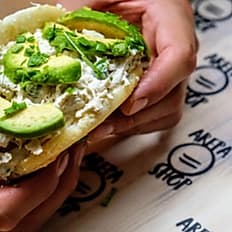 Reina Pepiada arepa