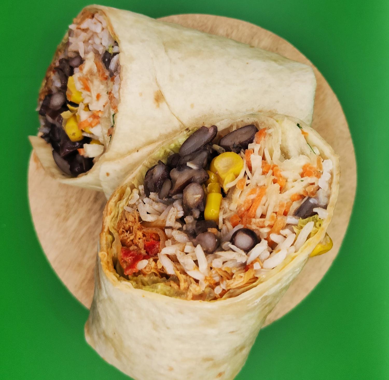 Burrito Chicken + Side salad