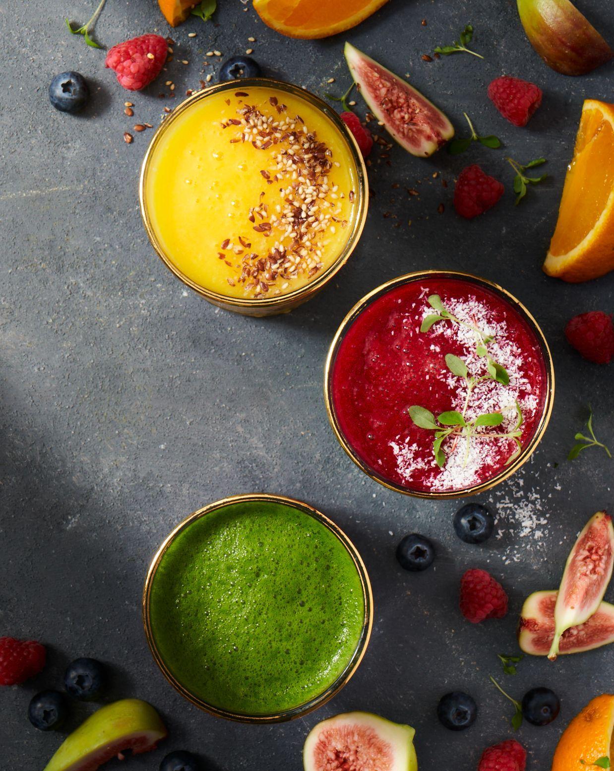 Smoothie Mango – pineapple – raspberry – lime zest
