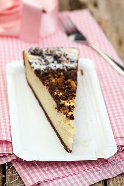 Cheesecake with vanilla and cookie crunch