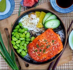 Spicy Salmon Don