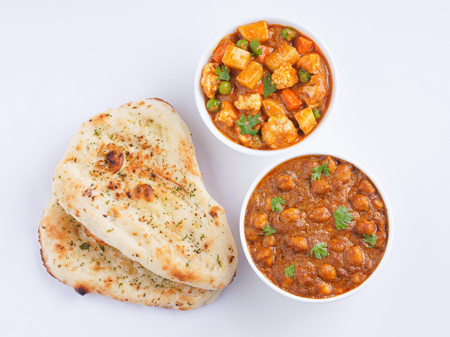 Veg Handi & Chole with Garlic Naan Box