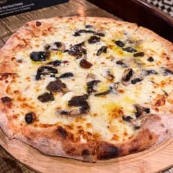 Pizza Mascarpone 