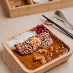 Steak and Gyusuji Curry Don