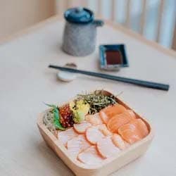 Salmon and Ikura Don