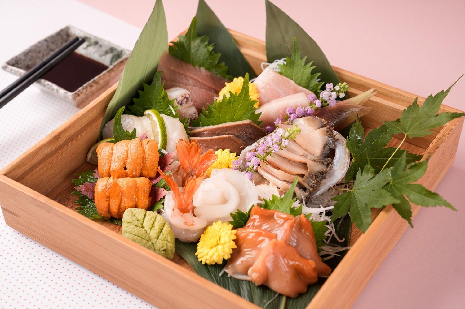 10 Types Premium Sashimi Platter