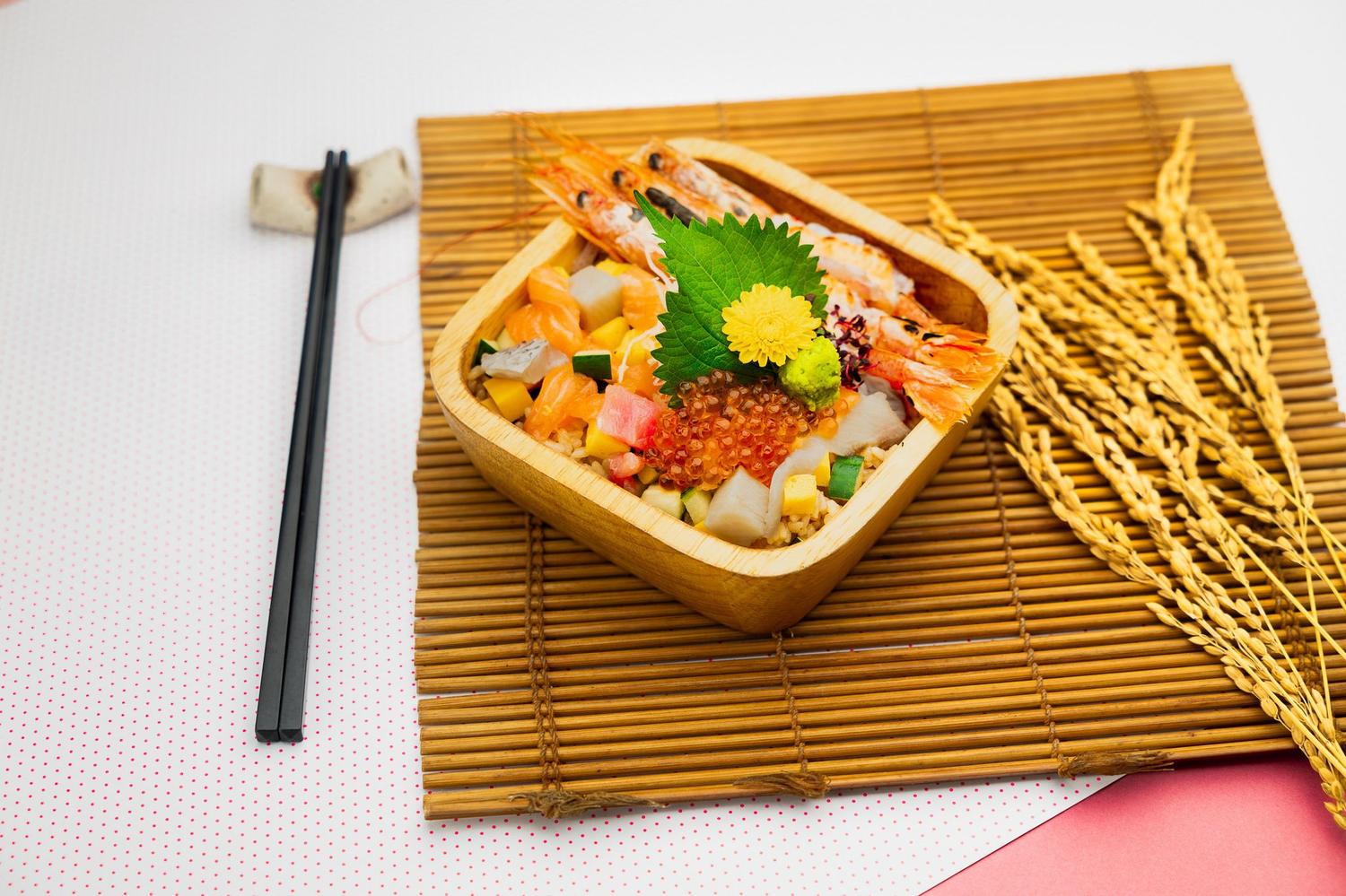 Aka Ebi Ikura Chirashi 