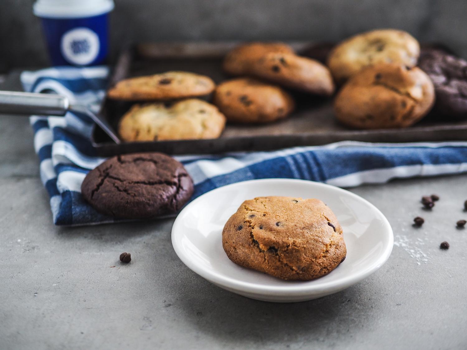 Assorted Cookies Platter (20 Pieces)
