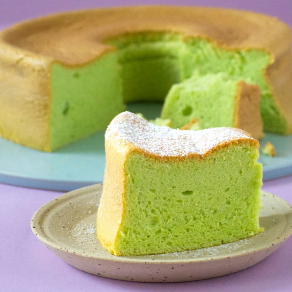 8" Signature Chiffon Cake