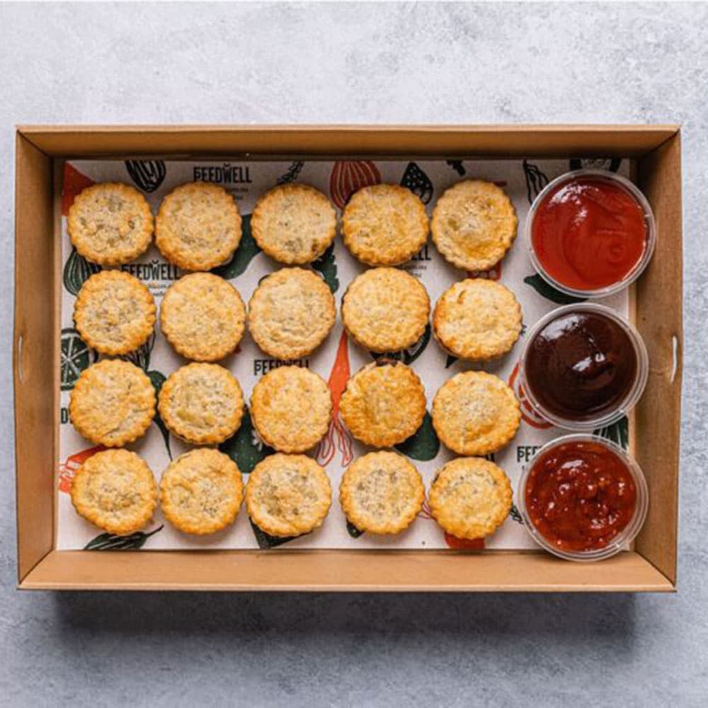 Cocktail Gourmet Beef Pies Platter (20 Pieces)