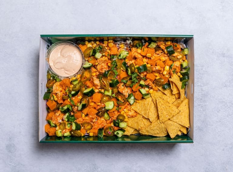 Chipotle Chicken Burrito Salad (Regular Platter)
