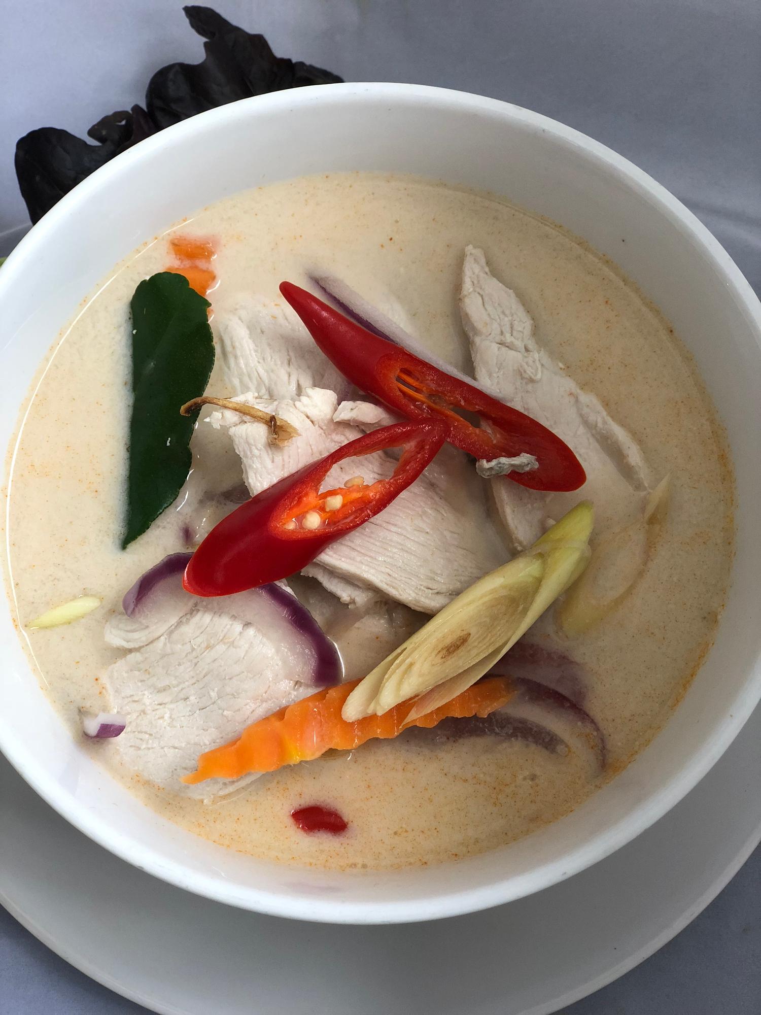 Tom Kha Noodle Soup
