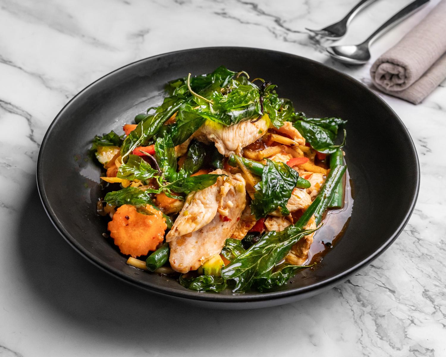 Chilli Basil Stir Fried with Rice (700ML)