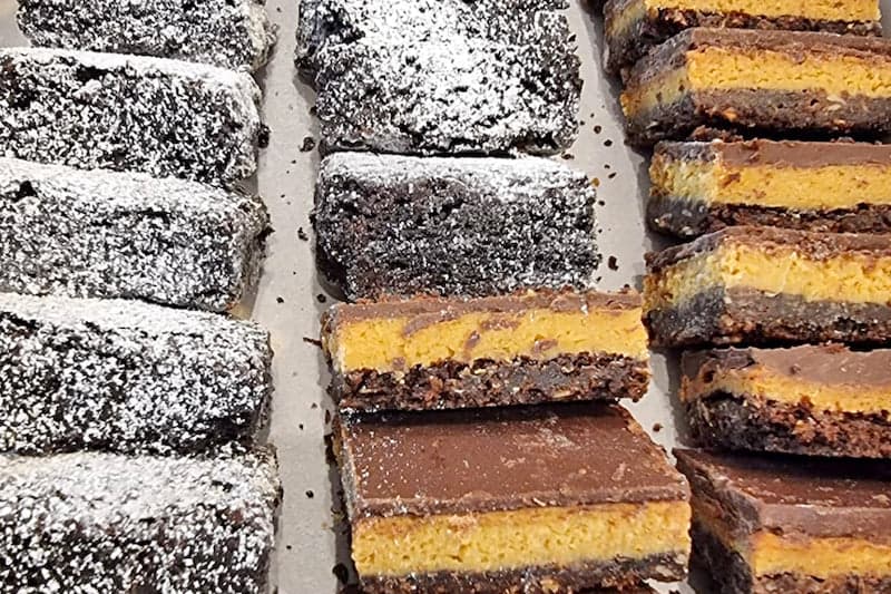 Assorted Sweet Platter (40 Pieces)
